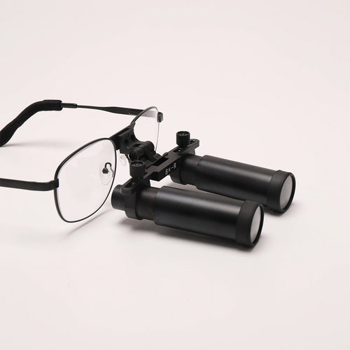 8X Binocular Head-Mounted Optical Loupes for Dental Surgical Procedures